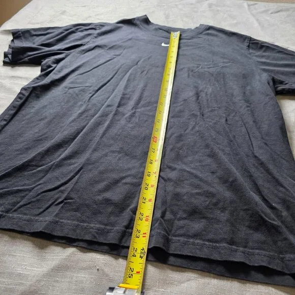 Nike "The Nike Tee" Loose Fit Men's T-shirt - Size M - Picture 6 of 6